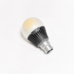 Philips Master 7W GLOW LED bulb - B22 -  Varm Hvid. Køb dine Philips pære og lys billigt online på discosupport.dk!