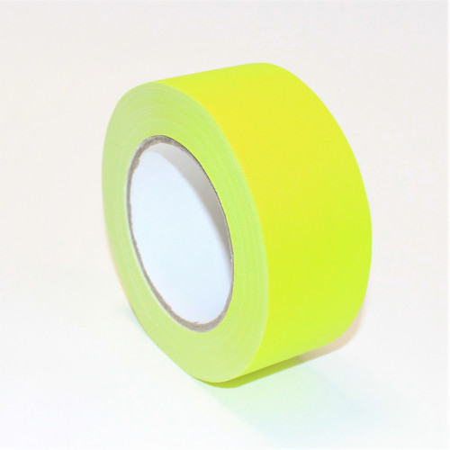 Gul UV Gaffa Tape - Denne slags bliver også brugt som Neon Gaffa . Køb det online på discosupport.dk!