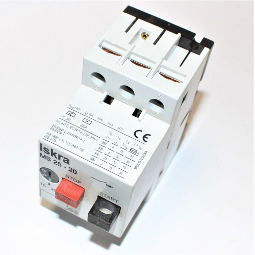 Motorværn Iskra Stikala MS 25-20 - 16 til 20 Amp. Du kan altid finde et godt tilbud på motorværn online på discosupport.dk!