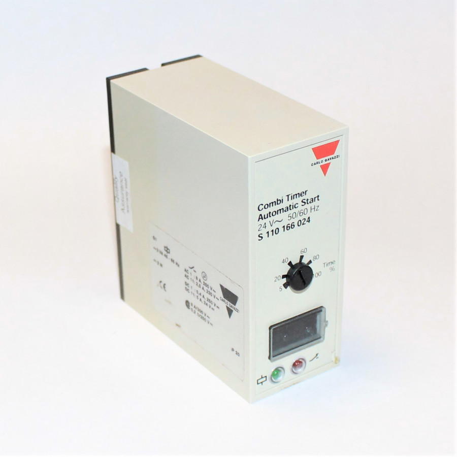 Carlo Gavazzi Combi Timer Automatic Start 24V - S110 166 024. Du ved, hvor du skal købe denne...Discosupport.dk!!!