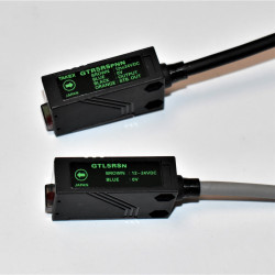 Takex GTL5RSN + GTR5RSPNN Photoelectric Sensor Kit - discosupport.dk