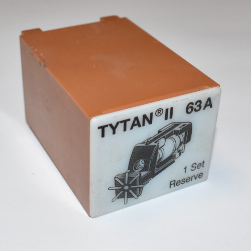 Tytan II 63A sikringsskuffe - sæt med 3stk sikringer - TILBUD hos discosupport.dk!