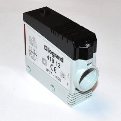 Legrand Movement detector - optical barrier - 24-230 V~ - IP 67 - IK 08 - class II - 3245060419127 - discosupport.dk