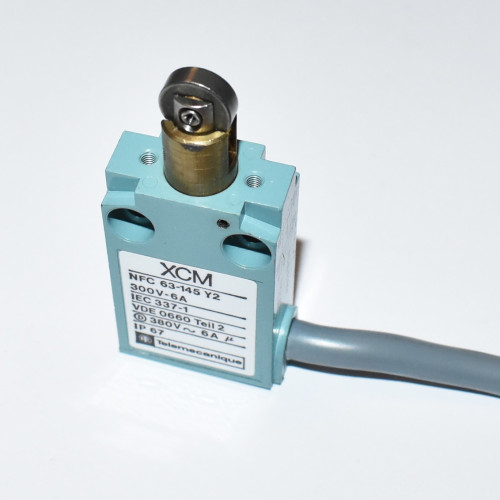 Telemecanique Limit Switch XCM - A1022 - XCMA1022 - Endestop - discosupport.dk
