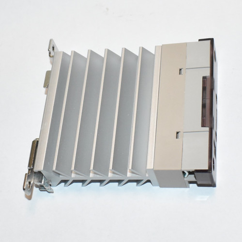 Omron G3PE-215B 12-24VDC Solid State Relæ - discosupport.dk