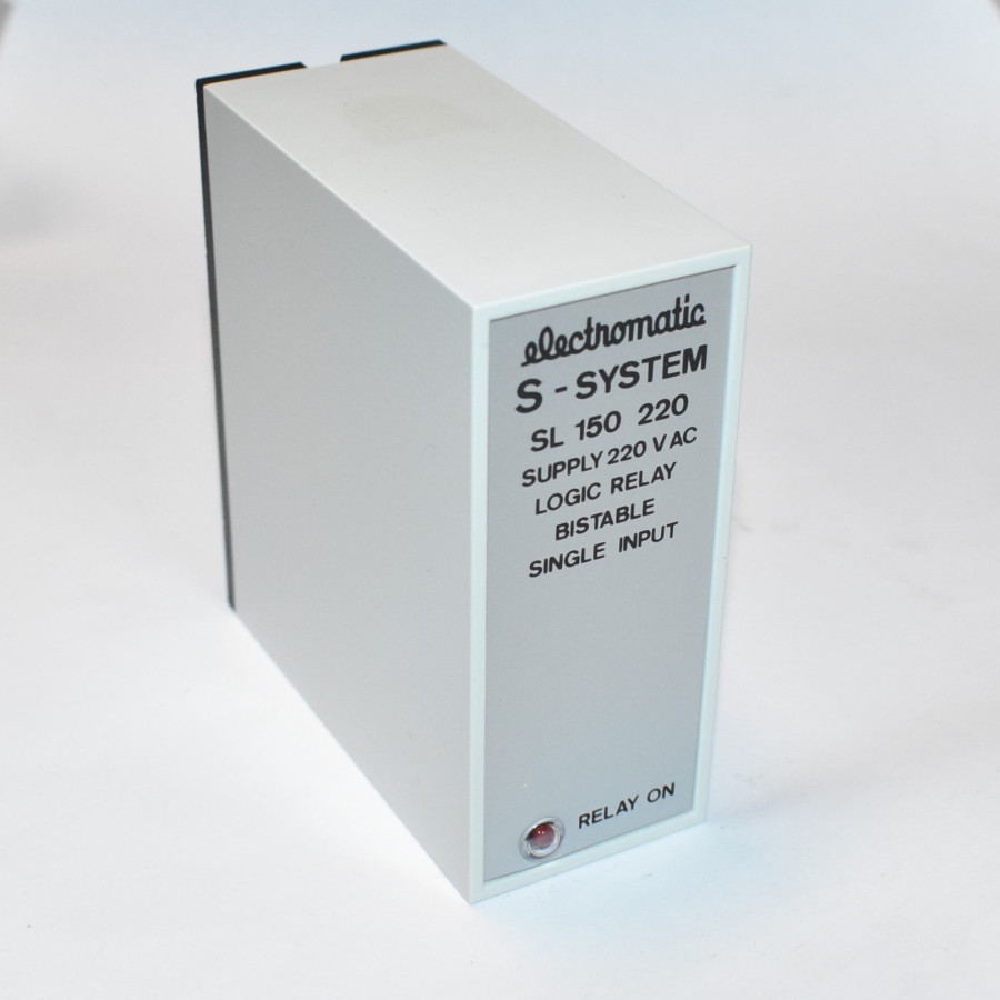 Electromatic S-System SL 150 220 Logic Relay Bistable Single Input - 230V AC - discosupport.dk