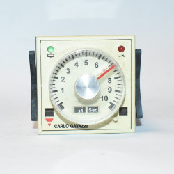 Carlo Gavazzi AAM C D23 timer relæ 230V - 11-pol plug-in - styrespænding 24V AC - discosupport.dk