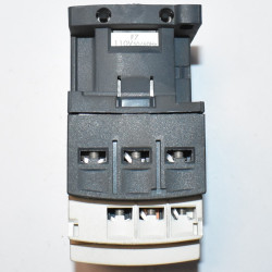 Telemecanique Kontaktor LC1D12F7 - Spole 110V - 5,5kW 3-polet 12A - discosupport.dk