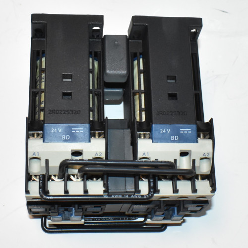 Telemecanique LP2 D0901BD Reverserende Kontaktor 4kW - Spole 24V DC - discosupport.dk