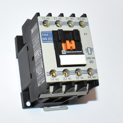 Telemecanique CA4 DN22BD Kontaktor - Spole 24V DC - Schneider Electric - discosupport.dk
