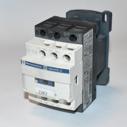 Telemecanique kontaktor LC1D12B7 - Spole 24V AC - 5,5kW 3-polet 12A - discosupport.dk