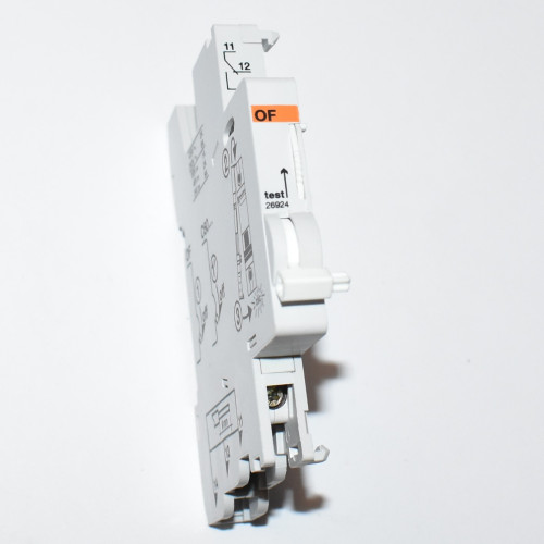 Merlin Gerin multi9 26924 - hjælpekontakt - OF 3A 415V - AUX kontakt - discosupport.dk Merlin Gerin multi9 26924 - hjælpekontakt - OF 3A 415V - AUX kontakt - discosupport.dk