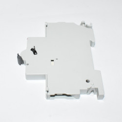 ABB SDH11 Aux Hjælpekontakt Smissline - 1 NO + 1 NC Venstre - discosupport.dk