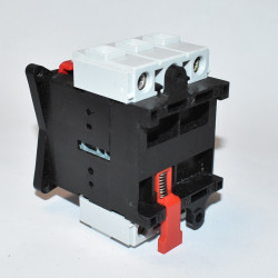 Schneider Electric Kontaktkrop V02 12A 3 polet - Hovedafbryder - discosupport.dk