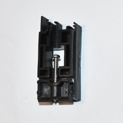 Monteringsstykke til BKS ICS skinnesystem 5101.01 - 34x75mm - sort plast  - discosupport.dk