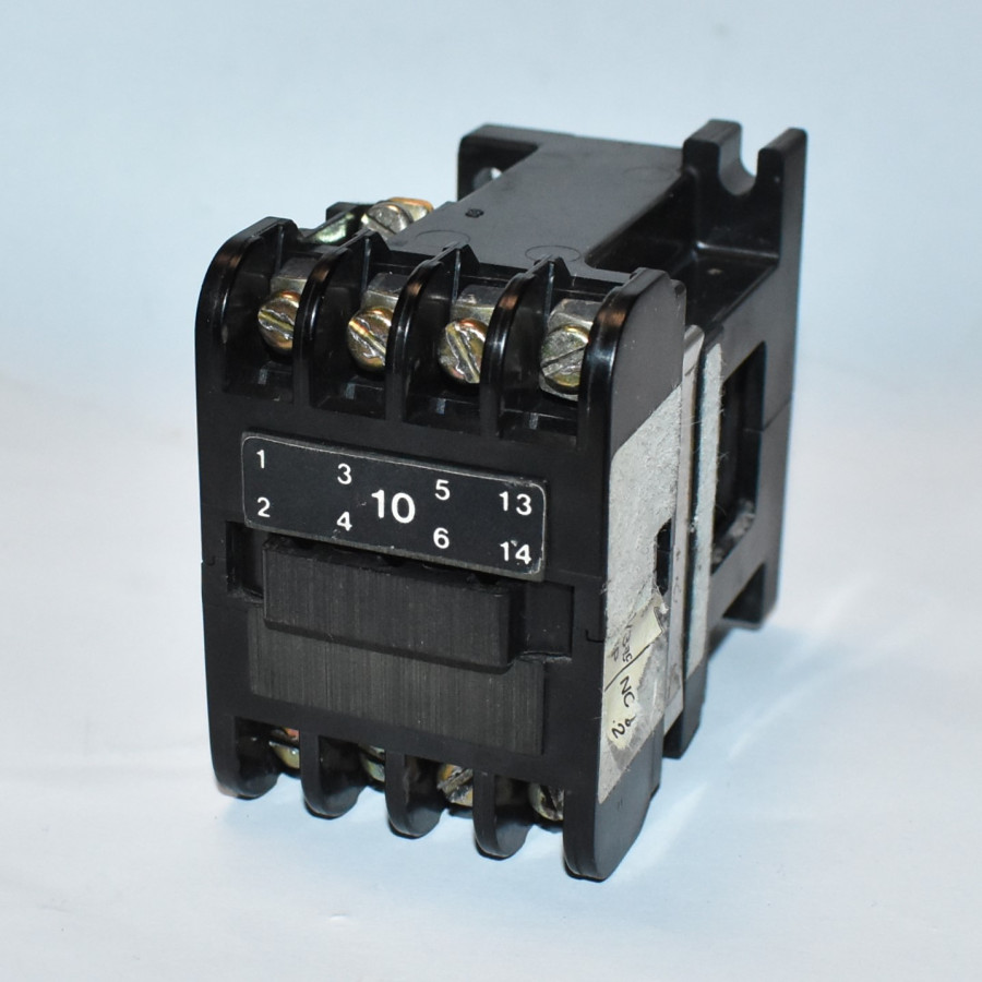 Danfoss C10 Kontaktor - Spole 230V - 4kW - discosupport.dk