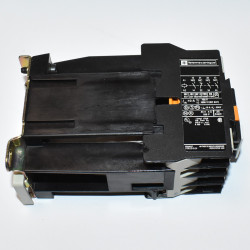 Telemecanique CA3 DN31BD kontaktor - 3x NO + 1x NC - Spole 24V DC - discosupport.dk