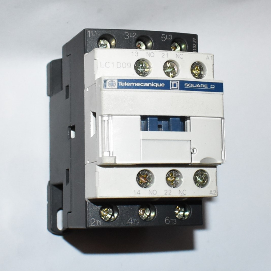 Schneider kontaktor LC1D09B7 - Spole 24VAC - 4kW 3-polet 9A - 3389110348675 - discosupport.dk