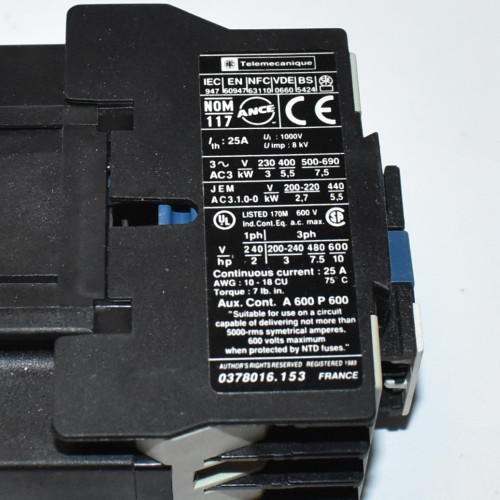 Telemecanique LC1 D1210P7 kontaktor - 230V Spole - 5,5kW @ 400V - discosupport.dk