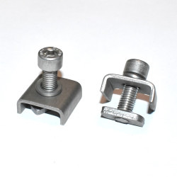 Solcelle Rustfri Klemstykke U-beslag 27x27mm med M8x25mm og hammerhoved møtrik - discosupport.dk