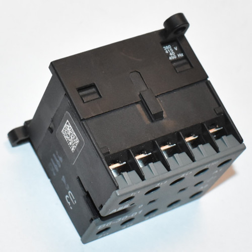 ABB B6-30-01 Kontaktor 4kW - Spole 400V - 380-415V 40-450HZ - discosupport.dk