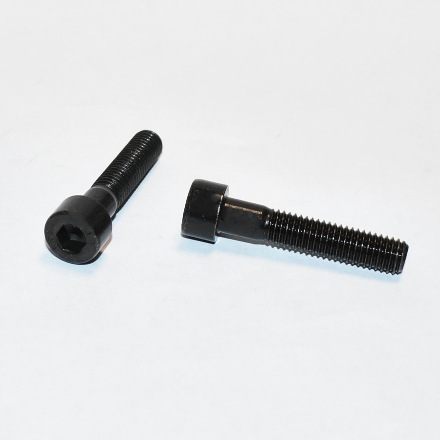 M8x40mm Sort galvaniseret Unbrakoskrue CH 12.9 DIN 912 - discosupport.dk