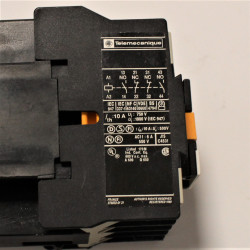 Telemecanique kontaktor CA3 DN22 - 24V Spole - 2x NO + 2x NC  - discosupport.dk