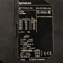 Siemens 3TH42 kontaktor 230V - (Brugt). Køb dine Siemens kontaktorer og relæer online på discosupport.dk!